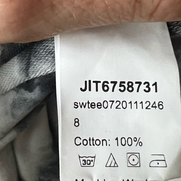 SHEIN Black & White Women’s Cropped Athleisure Sweatshirt Size M Tie Dye - Picture 4 of 4